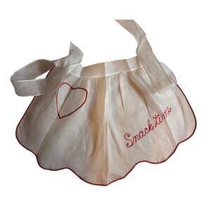 Vintage White Red Hostess Half Apron Mid Century Housewife Scallop Snack Time